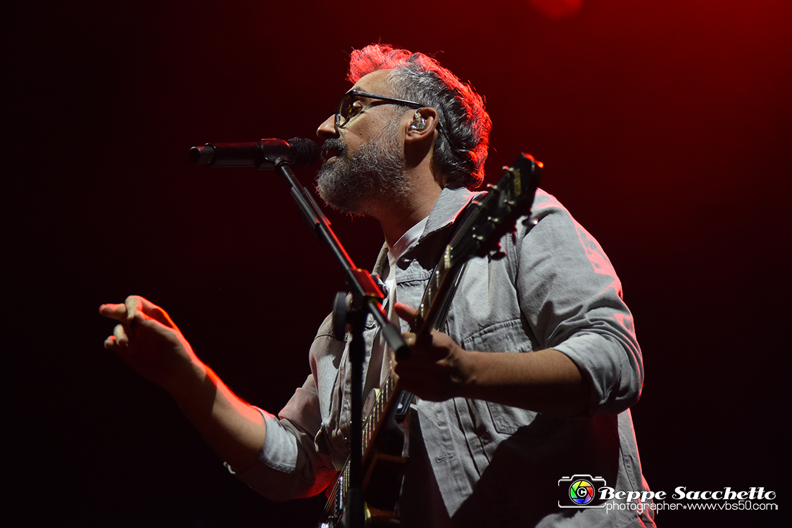 VBS_9275 - Concerto Brunori sas - Tour 2022.jpg
